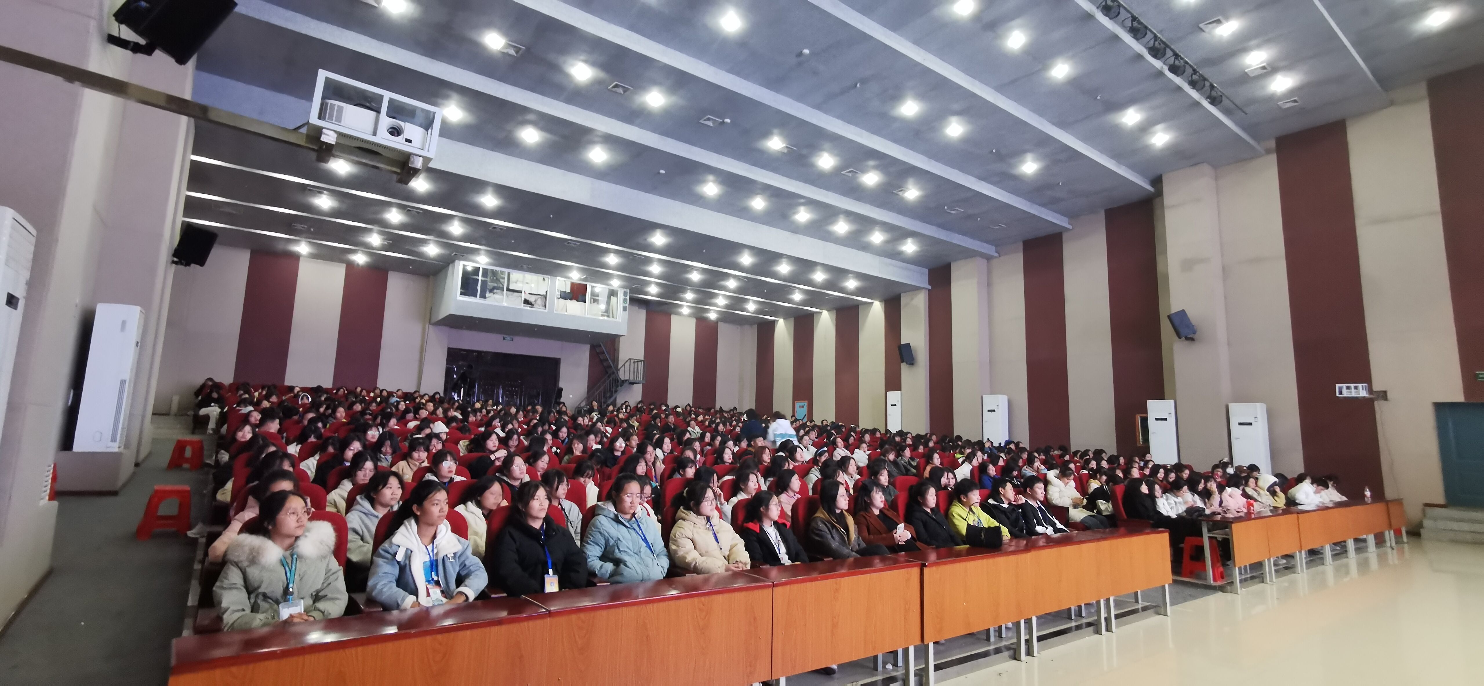 QQ图片20211126104147.jpg