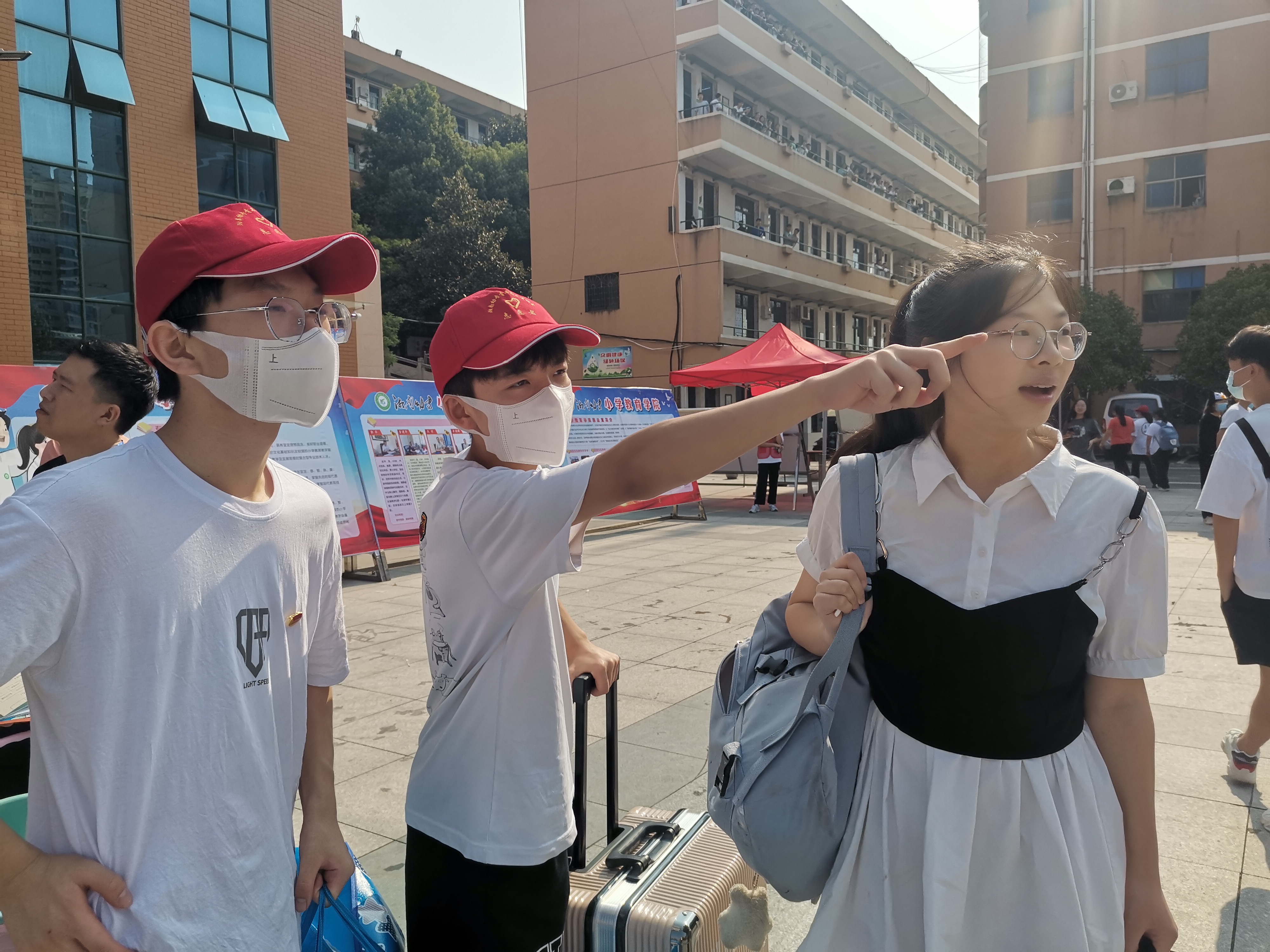志愿者 (2).jpg