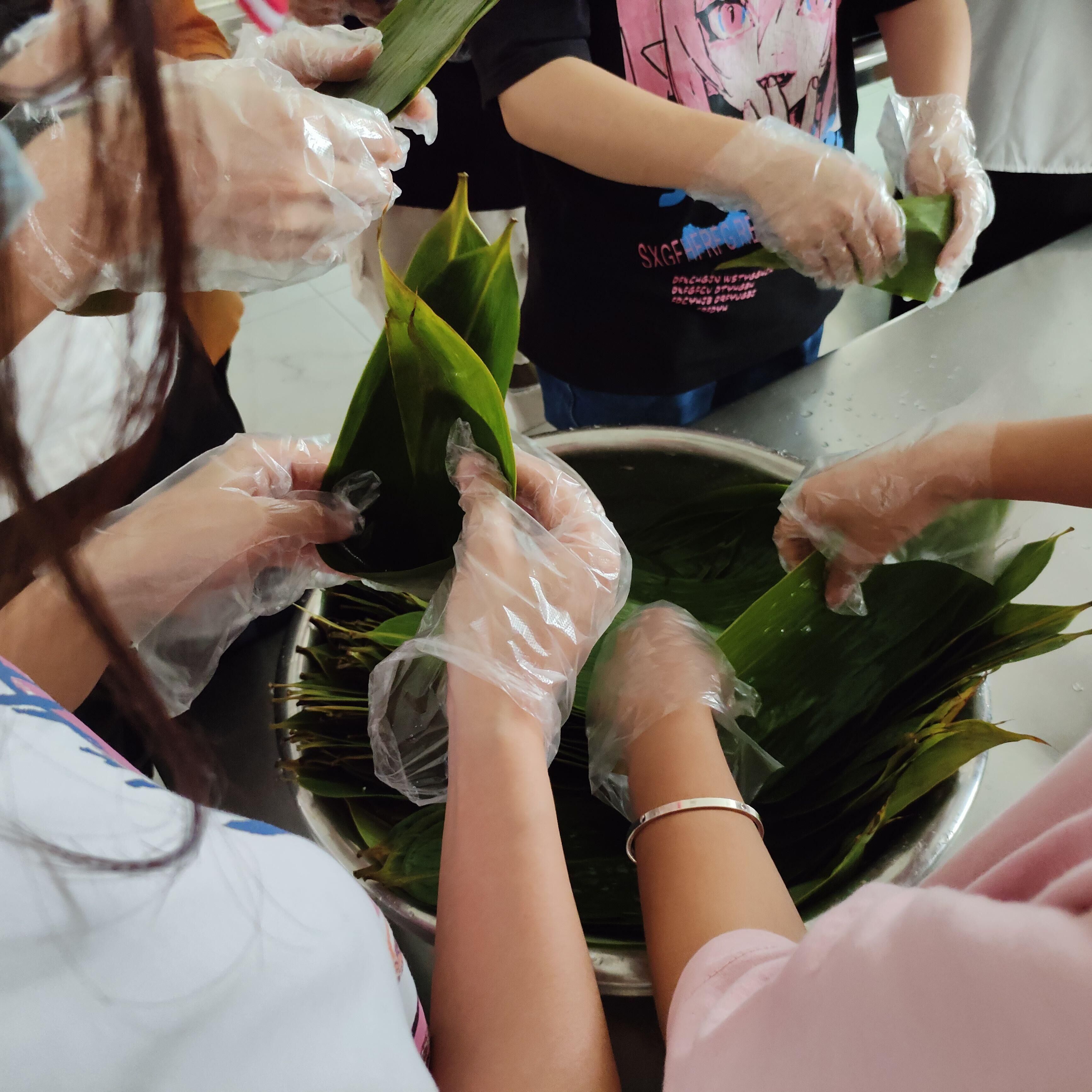 图 (2).jpg