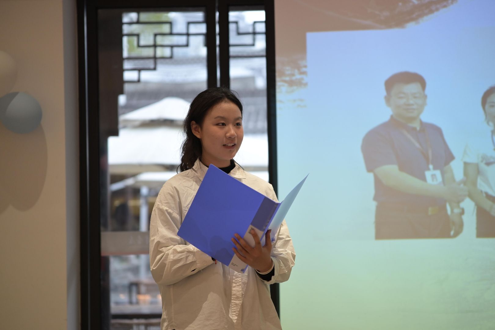 代静伊同学分享好人好事图片.png