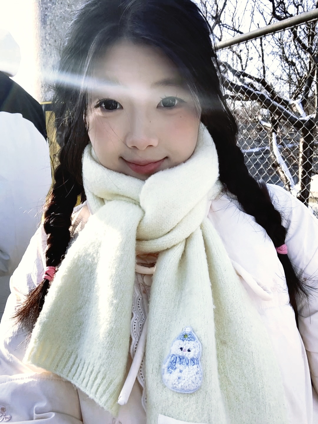 何宇轩.png 何宇轩.png