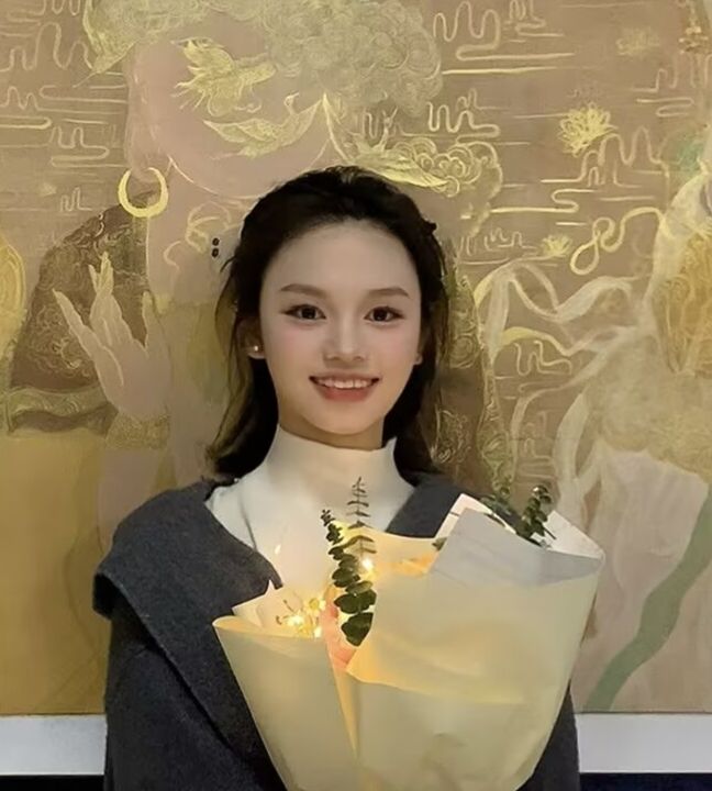 艺术石隆娇.jpg 艺术石隆娇.jpg