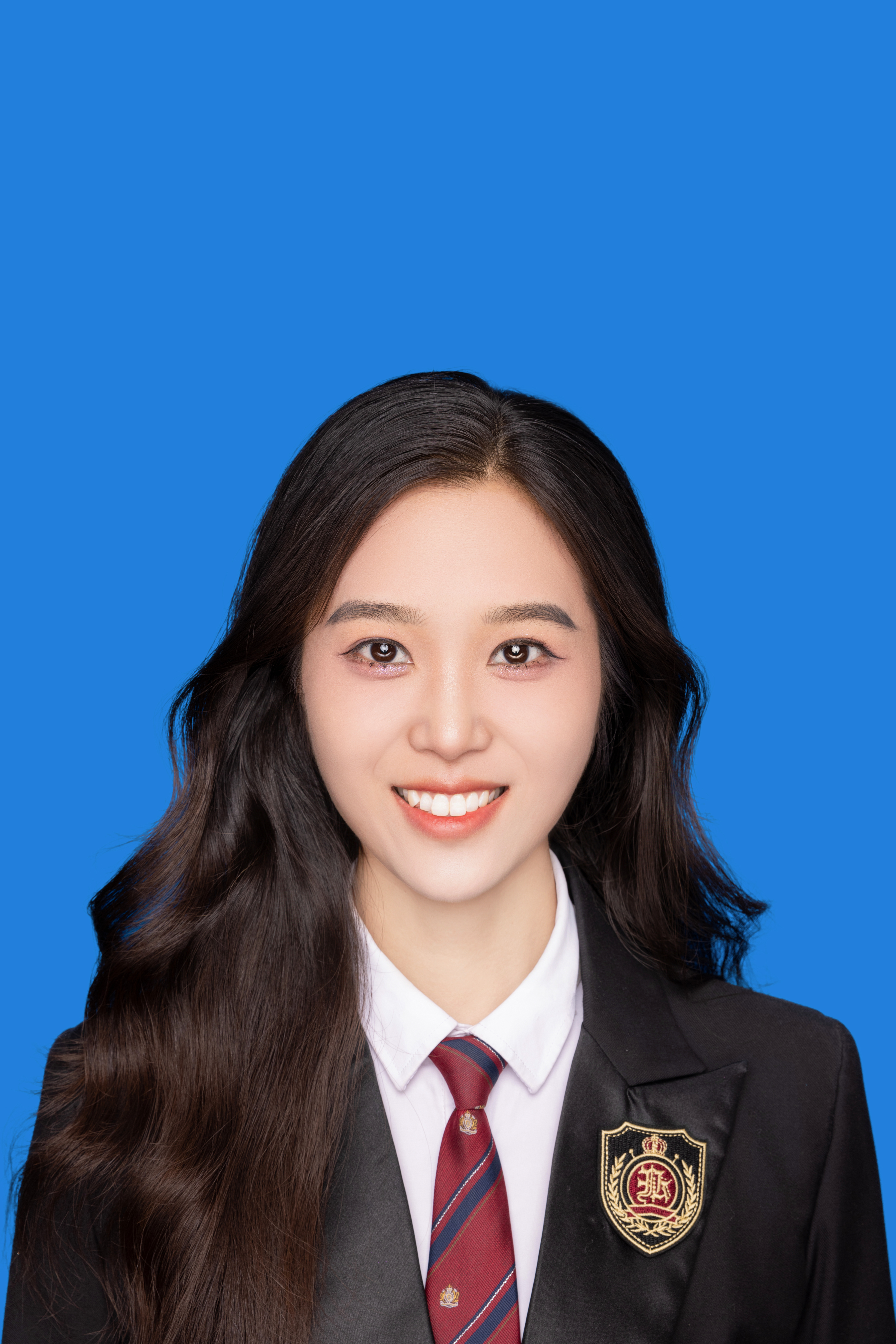 数媒艺术学院-罗梦莎.jpg
