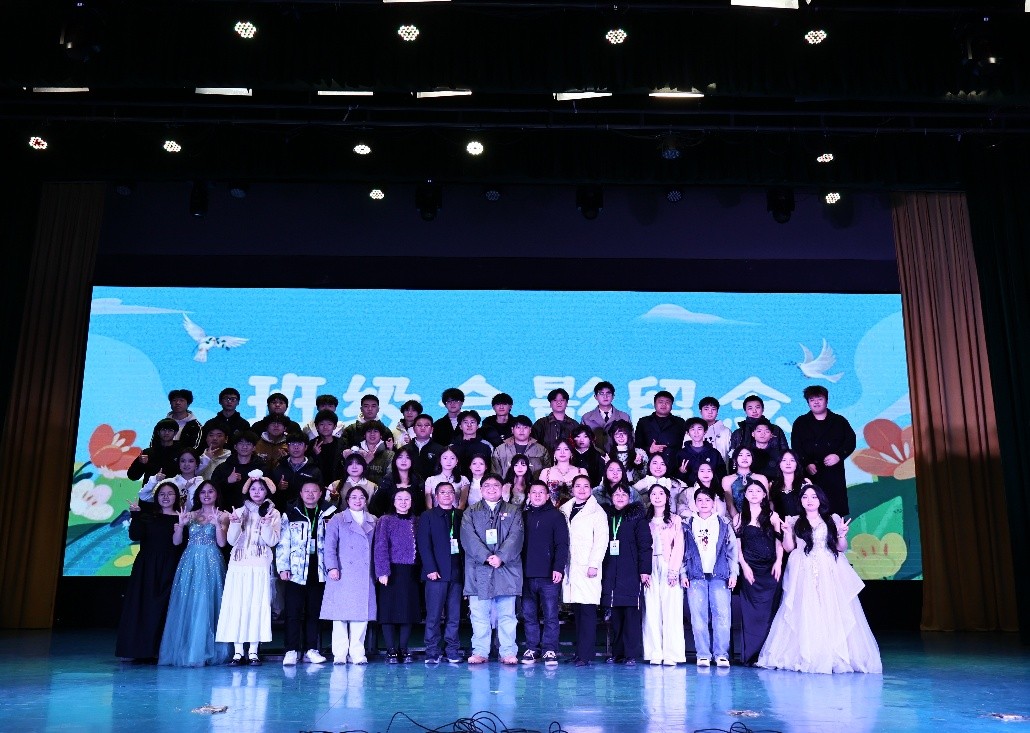 节目十二.jpg 节目十二.jpg