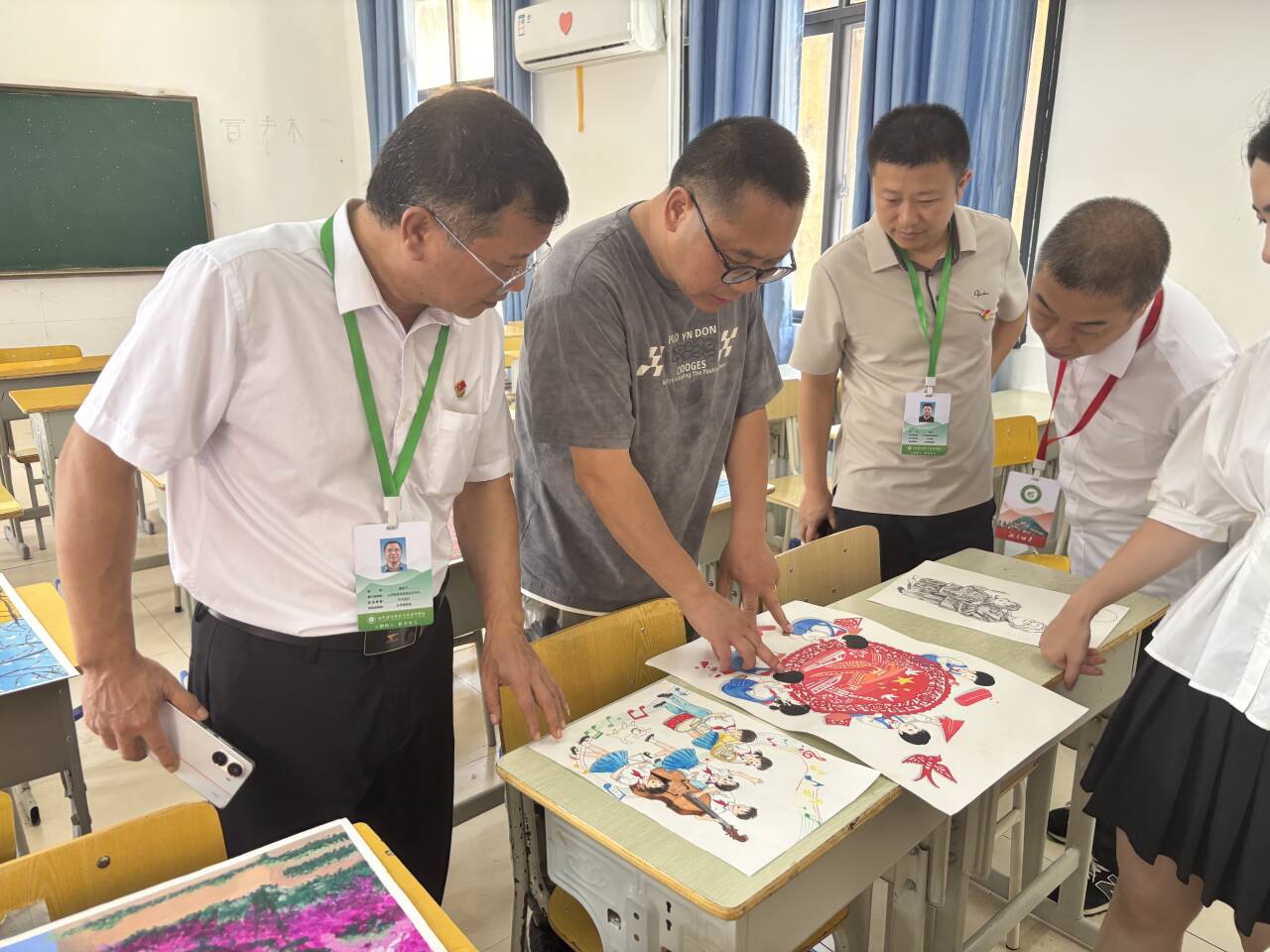 以美育人，以评促优  —— 小教学院开展湖南省第八届大学生艺术展演院内评选活动